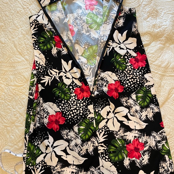 Dress Barn Hawaiian Print Sleeveless Dress - Picture 4 of 14
